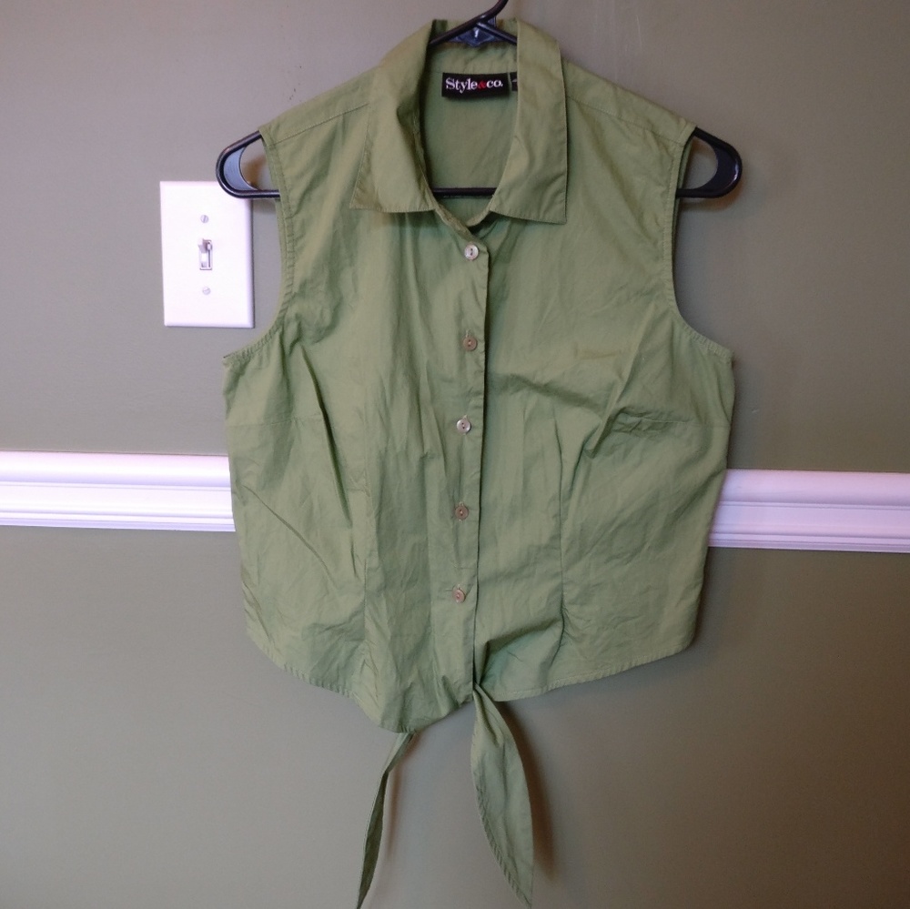 Style & Co. Button down tie front summer top